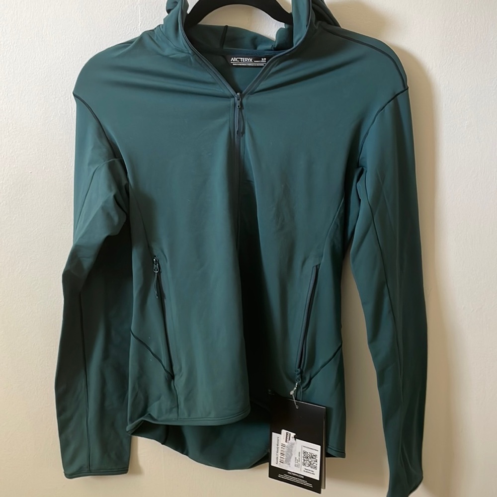 Arc'teryx Women’s Small Kyanite LT hoody